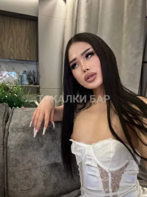 Транс-девушка  Lani