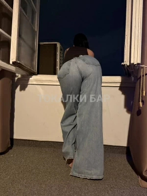 Проститутка  Алия